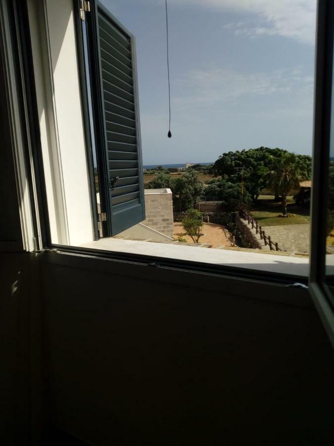 Le Suites Del Carrubo Favignana Exteriör bild