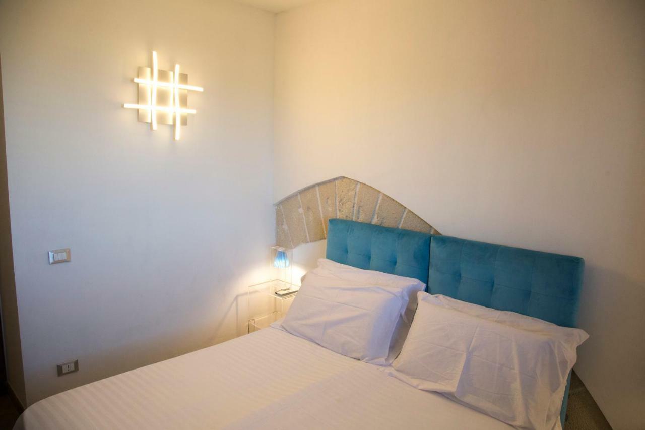 Le Suites Del Carrubo Favignana Exteriör bild
